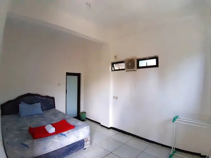 Бату: Cahaya Bukit Cemara