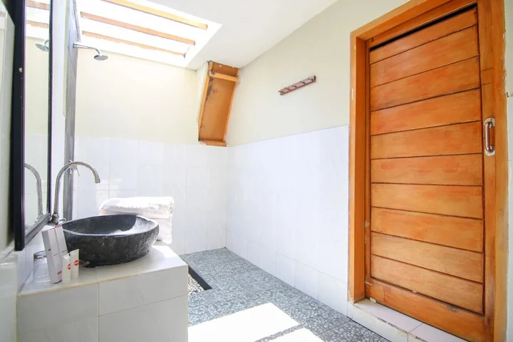 Гили Аир: OYO 1132 Yo.land Guesthouse