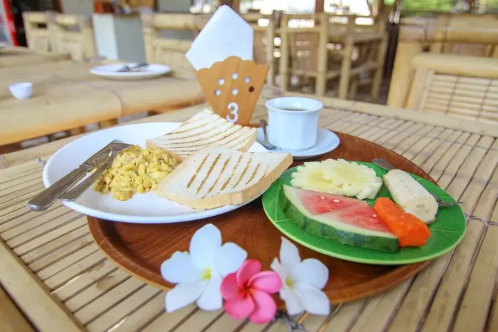 Гили Аир: OYO 1132 Yo.land Guesthouse