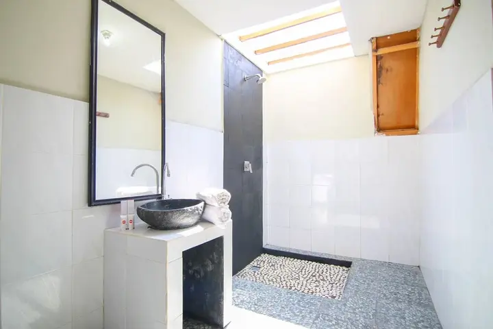 Гили Аир: OYO 1132 Yo.land Guesthouse
