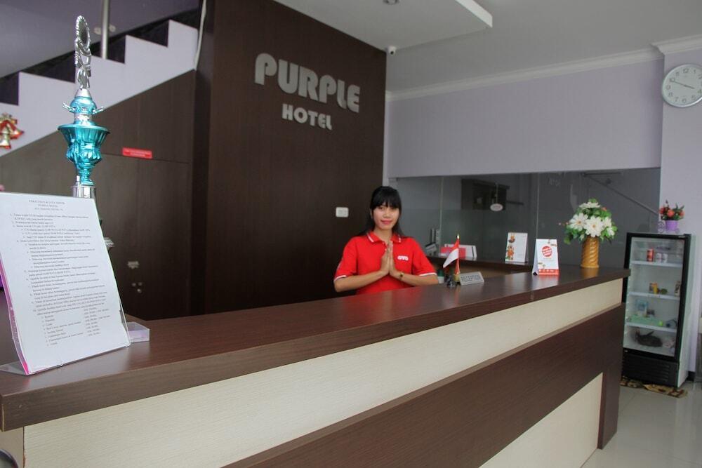 Палу: OYO 1138 Purple Hotel