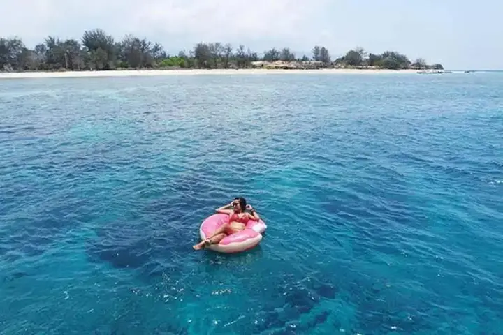 Гили Аир: Oyo 1133 Gusung Indah Bungalow & Restaurant