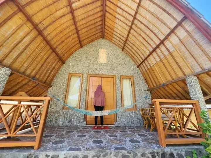 Гили Аир: Oyo 1133 Gusung Indah Bungalow & Restaurant