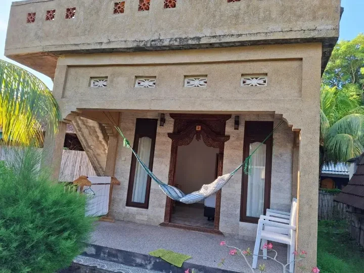 Гили Аир: Oyo 1133 Gusung Indah Bungalow & Restaurant