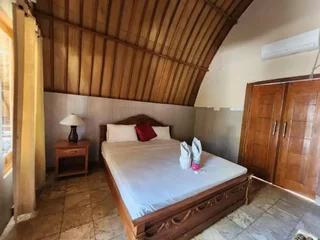 Гили Аир: Oyo 1133 Gusung Indah Bungalow & Restaurant