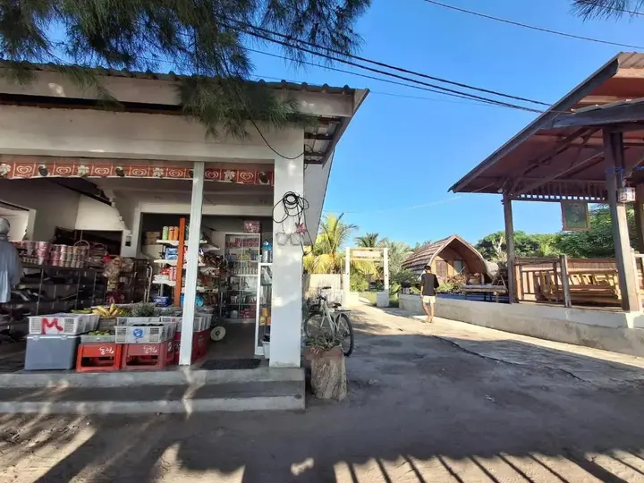 Гили Аир: Oyo 1133 Gusung Indah Bungalow & Restaurant