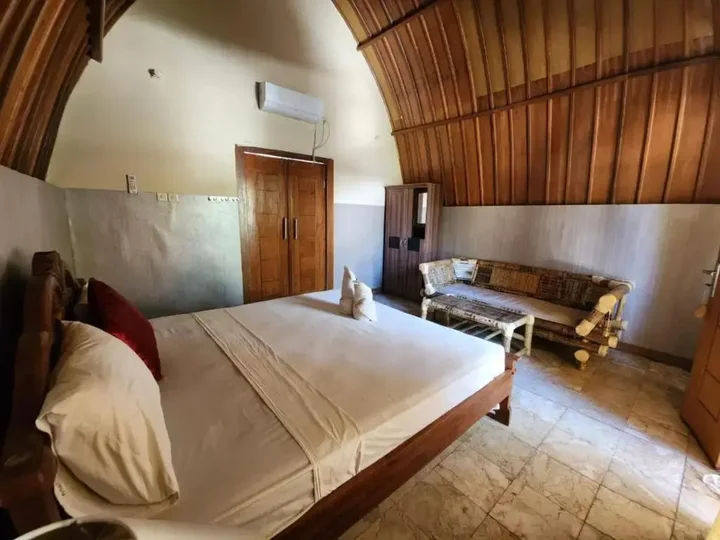 Гили Аир: Oyo 1133 Gusung Indah Bungalow & Restaurant