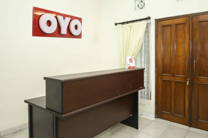 Батуретно: Super OYO 1150 Omah Ladrang
