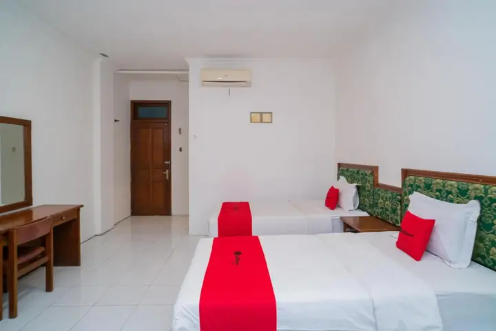 Суракарта: OYO 1136 Hotel Surya Solo