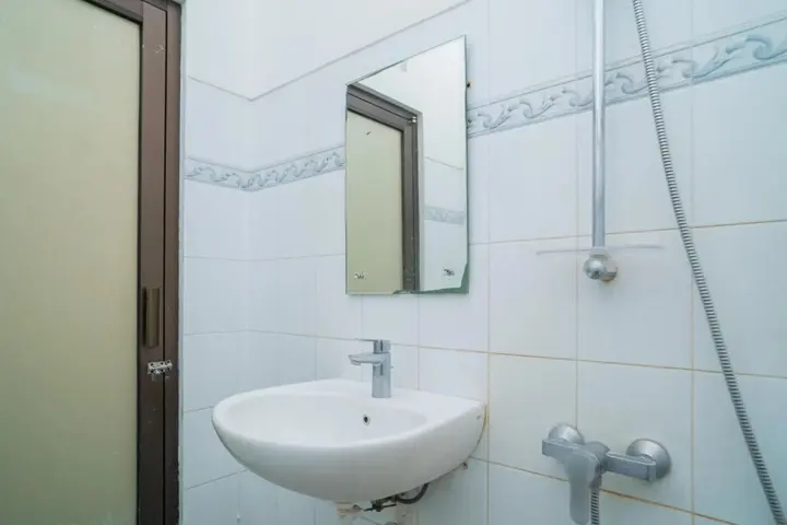 Суракарта: OYO 1136 Hotel Surya Solo