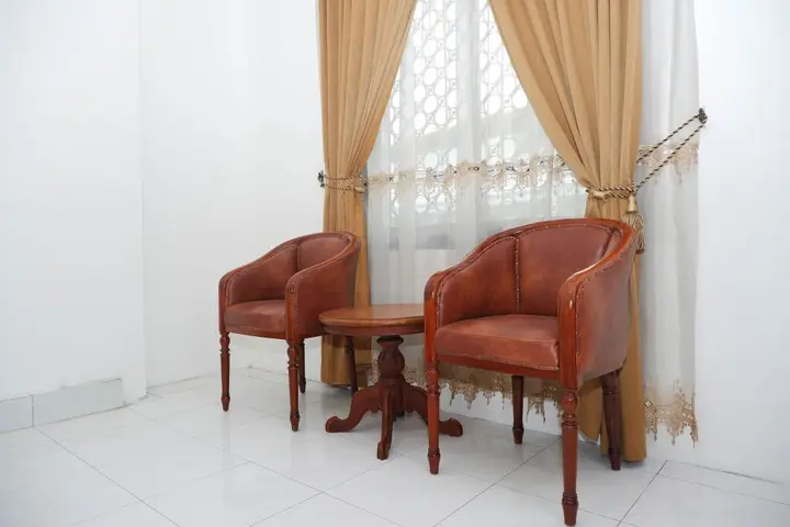 Суракарта: OYO 1136 Hotel Surya Solo