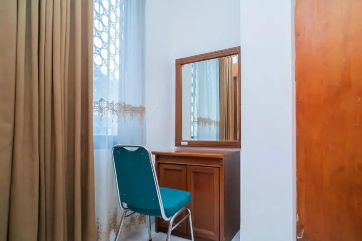 Суракарта: OYO 1136 Hotel Surya Solo