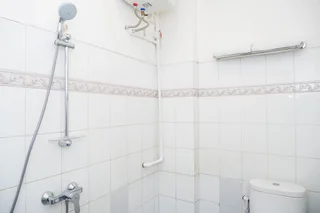 Суракарта: OYO 1136 Hotel Surya Solo