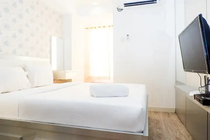 Brand New Studio Room Cinere Bellevue Suites Apartment — фото 3