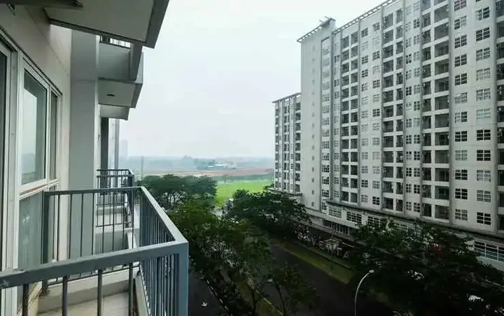 Legok: Futuristic 1BR Casa De Parco Apartment near ICE BSD By Travelio