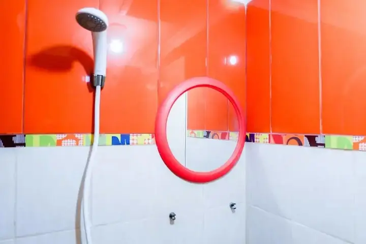 Сурабая: Comfy 2Br Apartment At Puncak Permai