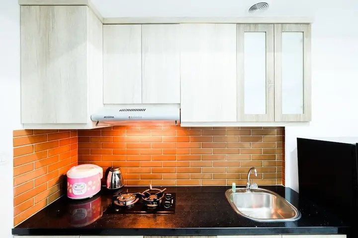 Legok: Cozy Studio Casa De Parco near The Breeze BSD City