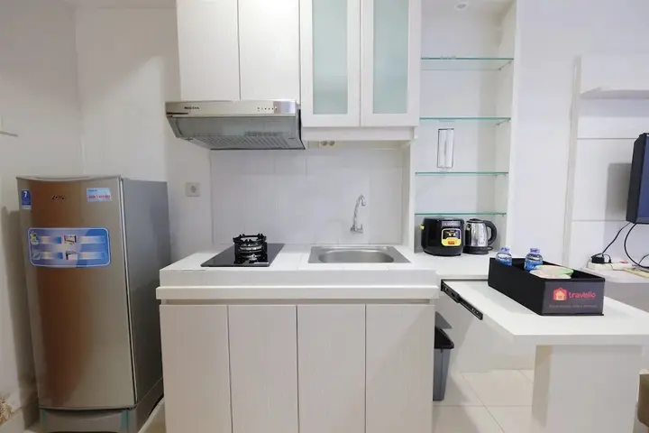 Депок: Budget Studio Apartment at Cinere Bellevue Suites