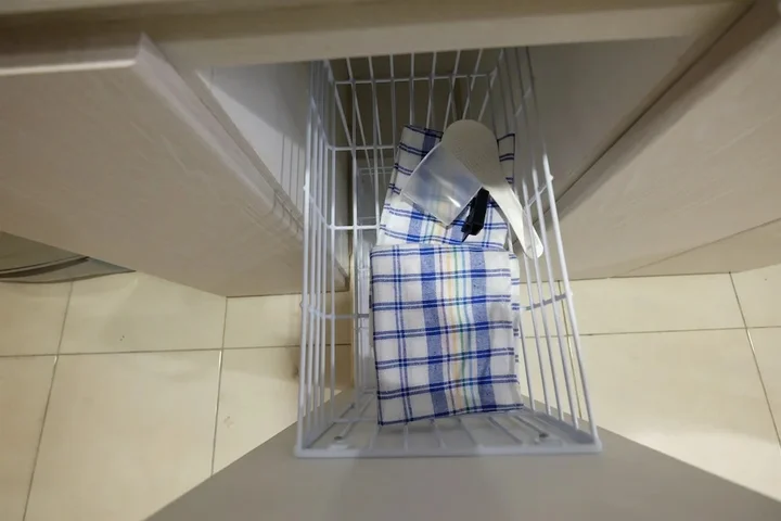 Депок: Budget Studio Apartment at Cinere Bellevue Suites