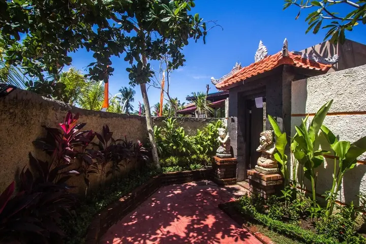 Сукавати: Kartika Dahayu Villa