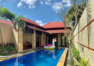 Сукавати: Kartika Dahayu Villa