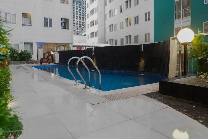 Сурабая: Modern Studio Apartment at Pavilion Permata 2