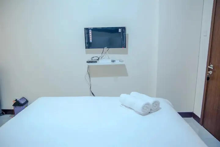 Cozy Studio Apartment @ Cinere Resort — фото 3