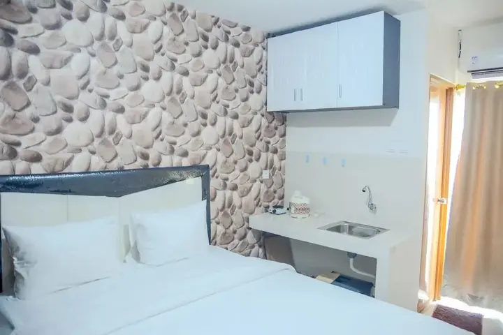 Депок: Cozy Studio Apartment @ Cinere Resort