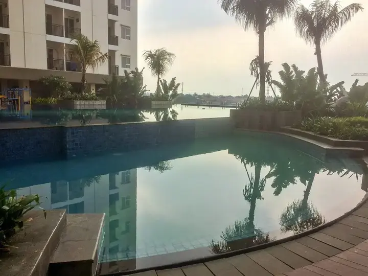 Депок: Cozy Studio Apartment @ Cinere Resort