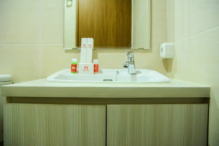 Чикаранг: Comfortable Studio The Oasis Lippo Cikarang Apartment