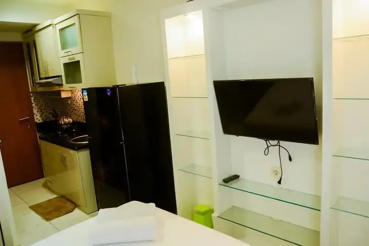 Classic Studio Room Cinere Bellevue Suites Apartment — фото 5