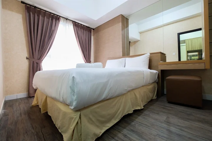 Legok: Graceful & Luxury 1BR Casa De Parco Apartment