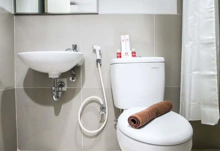 Чикаранг: Cozy Studio Room Azalea Suites Apartment