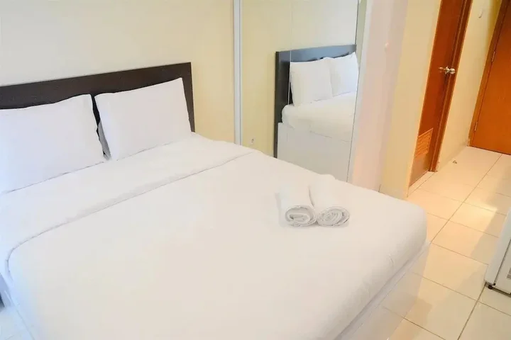 Депок: Gorgeous Studio Cinere Bellevue Apartment