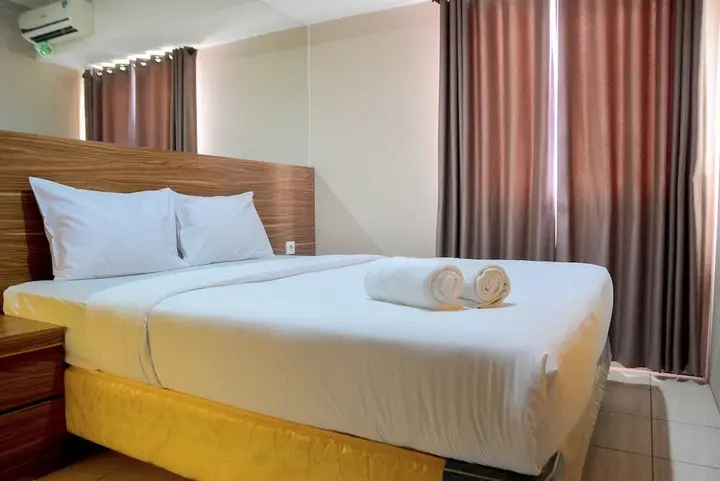 Джакарта: Great Location 2BR Maple Park Apartment
