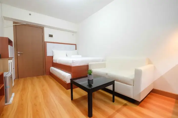 Parquette Studio @ Cinere Resort Apartment — фото 4