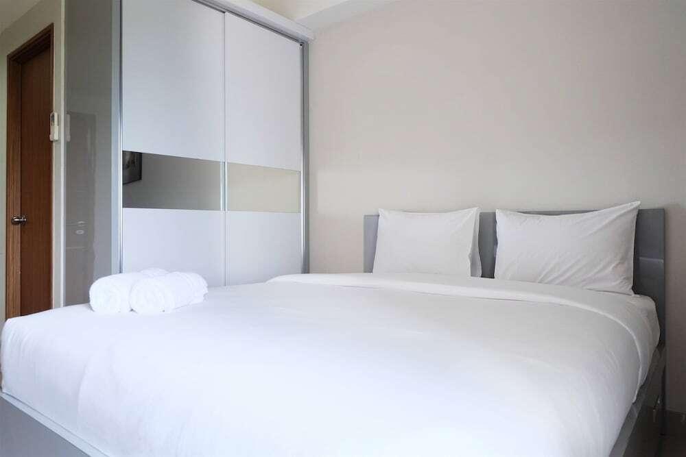 Comfy Studio Room @ Oasis Apartment By Travelio — фото 5