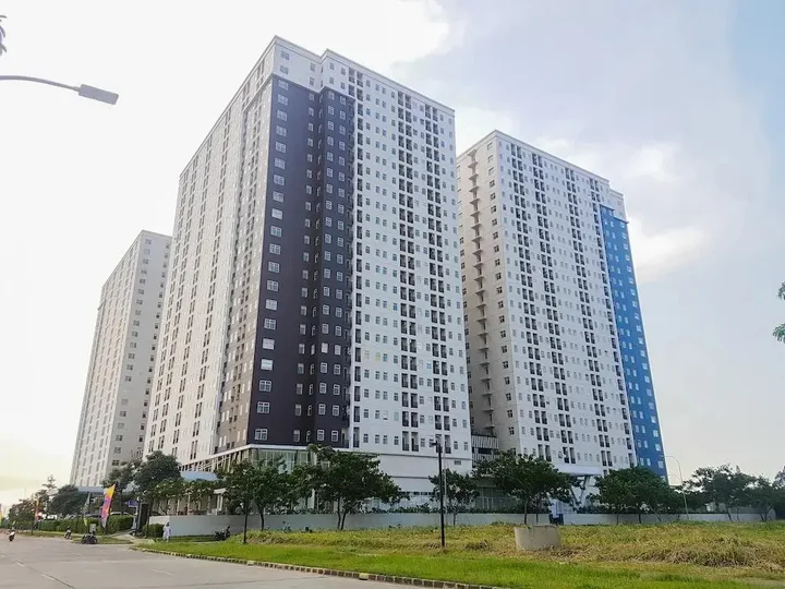 Тангеранг: Luxurious Studio Room Ayodhya Residences
