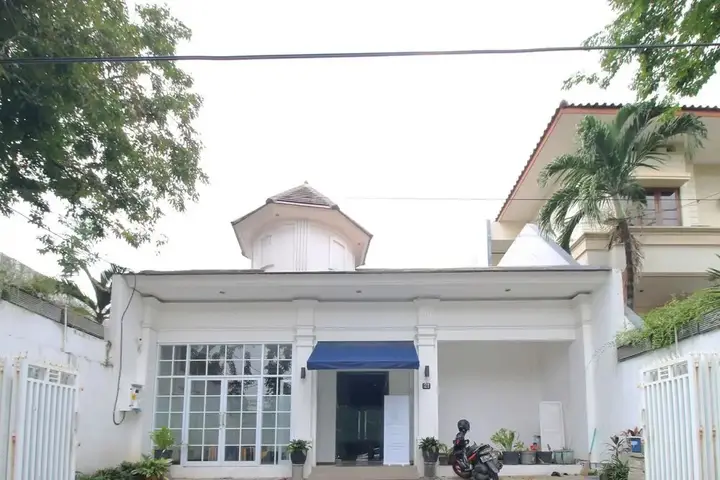 Airy Tegalsari Teuku Umar 21 Surabaya — фото 1