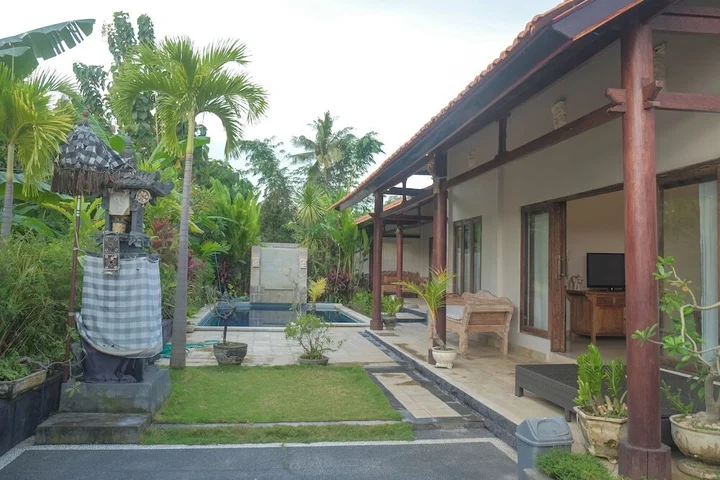 Каликбукбук: Vila Bukit Sari