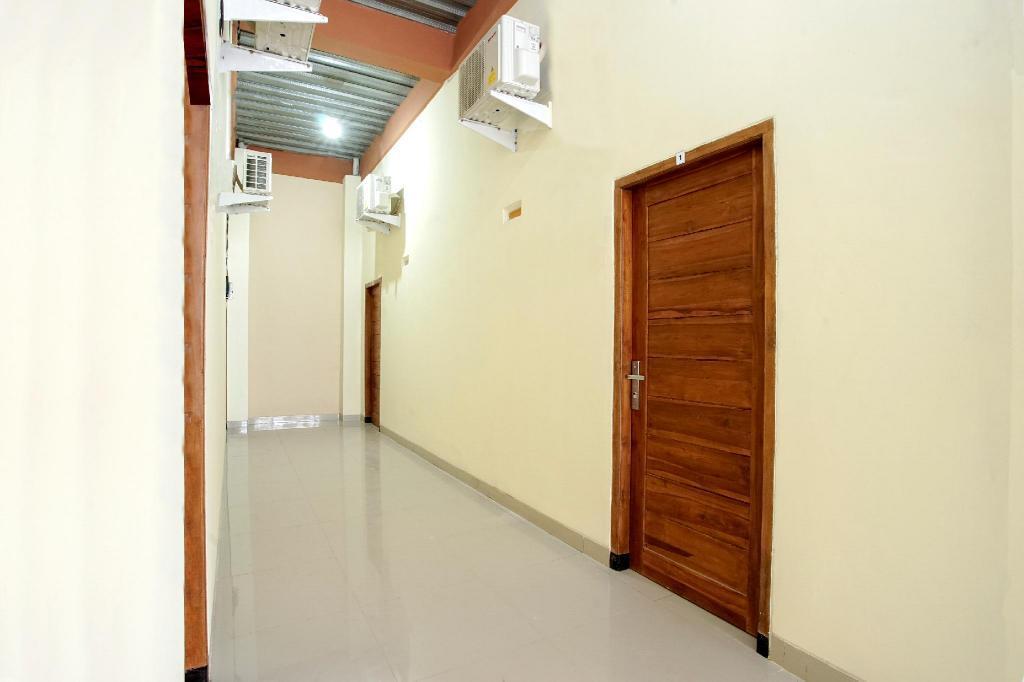 Депок: OYO 1241 Eirini Family Homestay