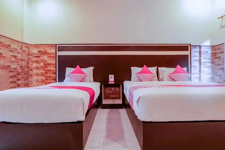 Сингараджа: OYO 1117 New Garuda Hotel