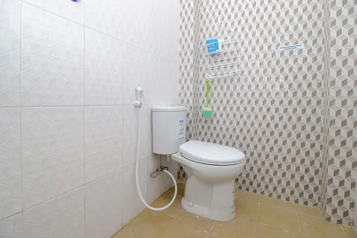 Семаранг: Airy Eco Syariah Bulusan Selatan Raya 46 Semarang