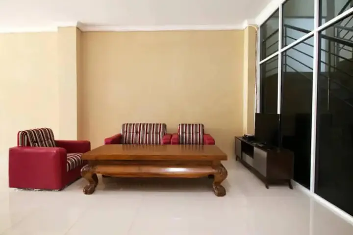 Сукохарджо: Airy Eco Solo Baru Diponegoro A8
