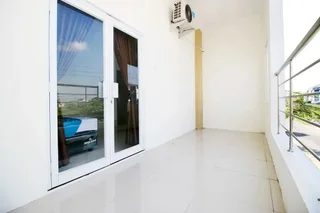 Сукохарджо: Airy Eco Solo Baru Diponegoro A8