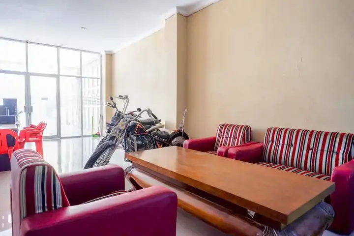 Сукохарджо: Airy Eco Solo Baru Diponegoro A8