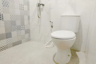 Маланг: OYO 1023 Junggo Tentrem
