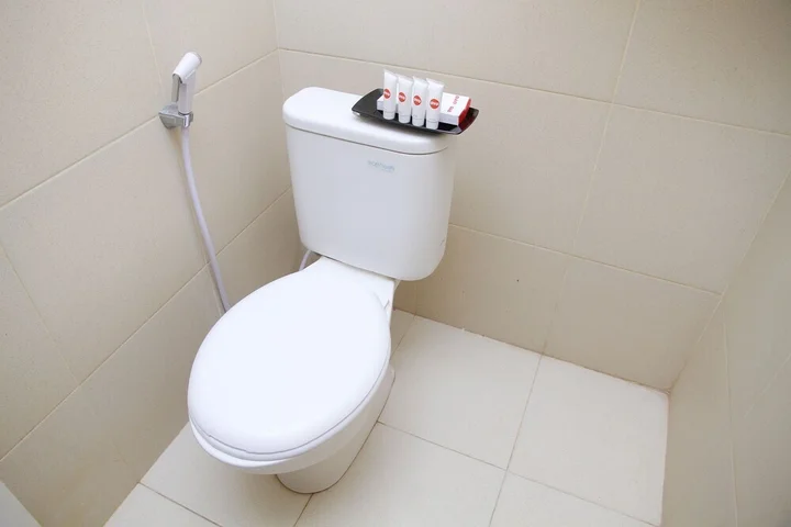 Палу: OYO 1265 Zamrud Hotel