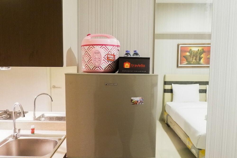 Private Studio Apartment Connected to Mall at Supermall Mansion — фото 3