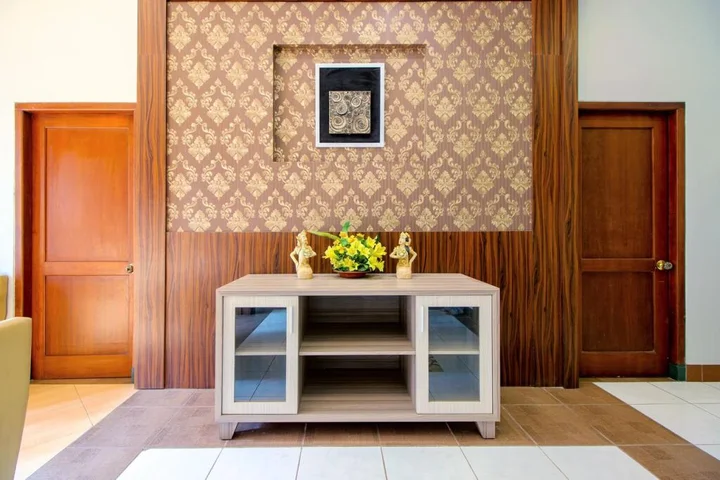Депок: OYO 1195 The Doctor's guest house Syariah
